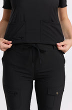 ESSENTIAL SCRUB SET - CARBON BLACK